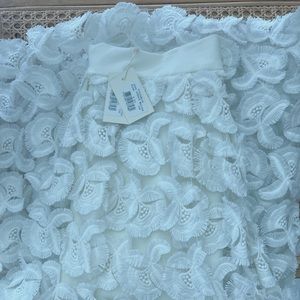 MAJE NWT WHITE FLOWER SKIRT